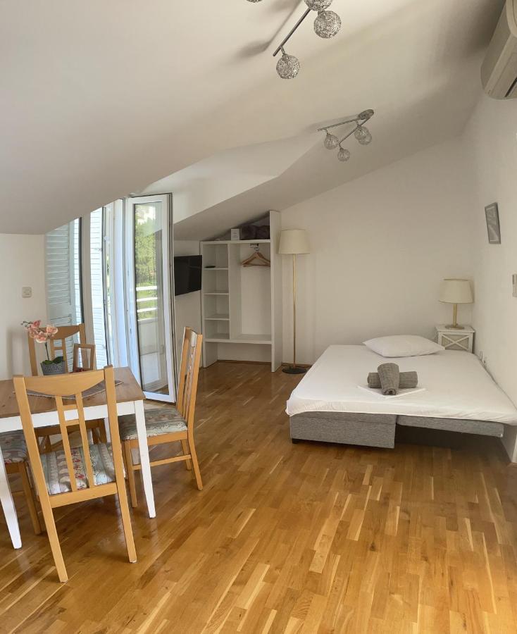 Villa Viden Apartments Tučepi Εξωτερικό φωτογραφία