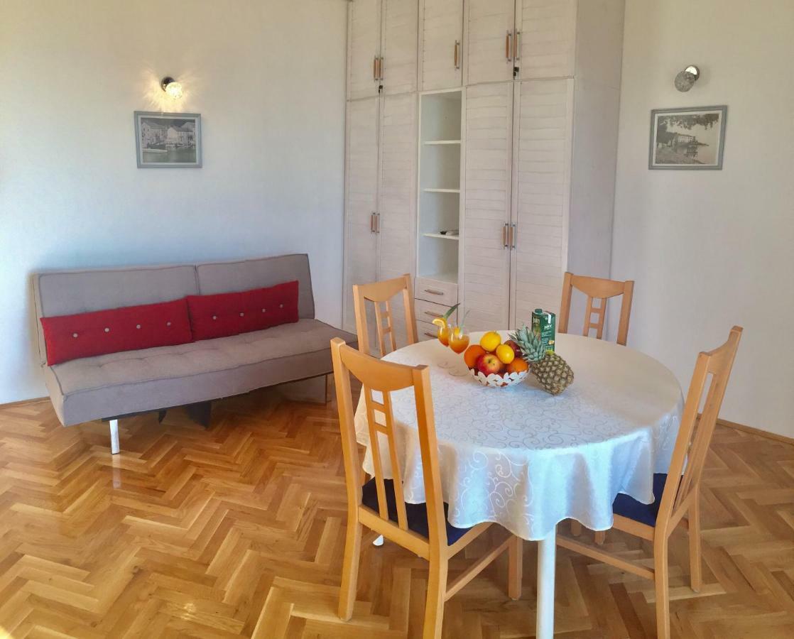 Villa Viden Apartments Tučepi Εξωτερικό φωτογραφία