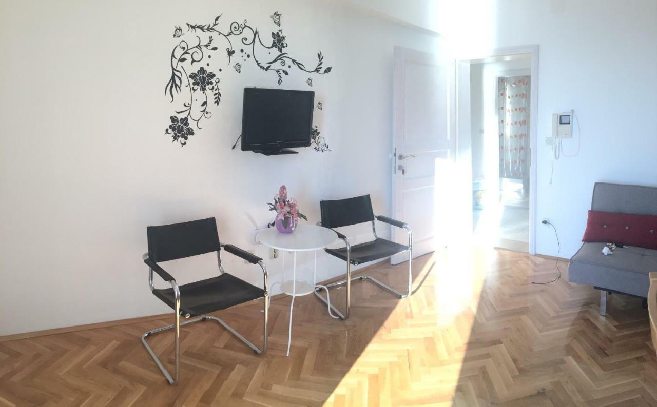 Villa Viden Apartments Tučepi Εξωτερικό φωτογραφία