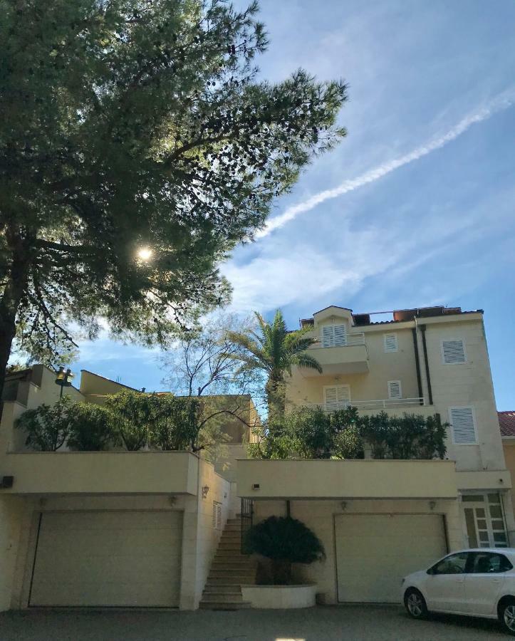 Villa Viden Apartments Tučepi Εξωτερικό φωτογραφία