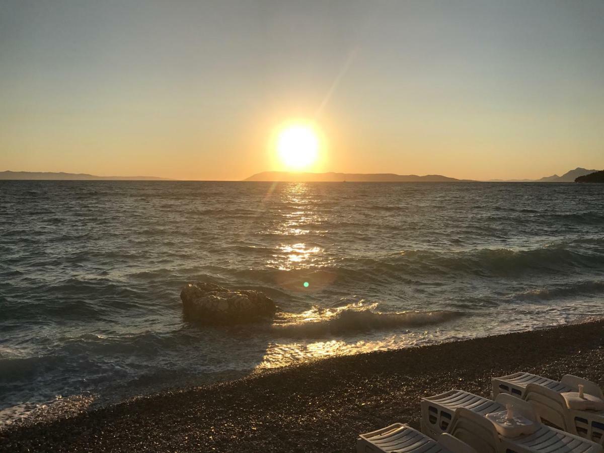 Villa Viden Apartments Tučepi Εξωτερικό φωτογραφία
